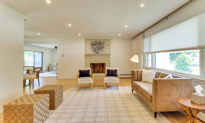 Pompton Lakes Casa | Patio, Large Yard: Luxe Home in Pompton Lakes!