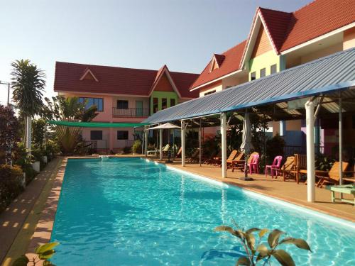 Khun Han Complejo | Peace Pool Resort