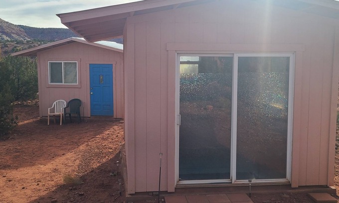 Jemez Pueblo Apartamento | Peaceful 1-bedroom building in Jemez Pueblo with stunning views