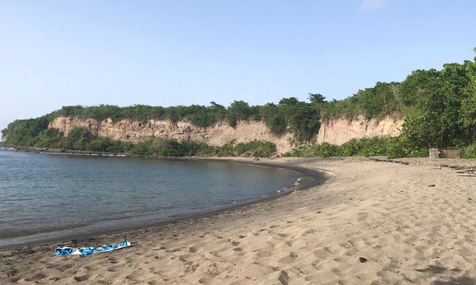 Dieppe Bay Town Casa | Peaceful 2-bedroom space with sea and Mountain View with WiFi, AC.