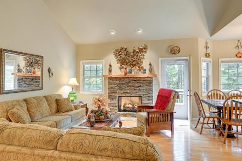 Franklin Casa | Peaceful Franklin Mountain Retreat with Deck