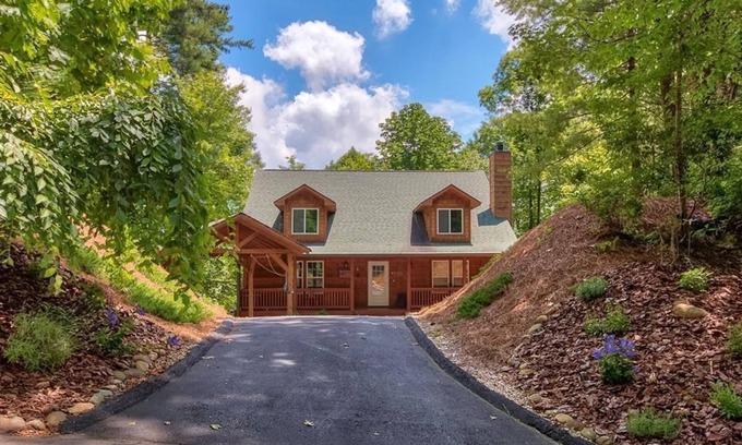 Sapphire Cabina | Cabaña de montaña tranquila en Sapphire Valley Resort