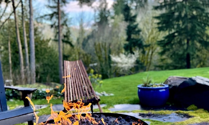 Squak Mountain Casa | Peaceful Oasis In The Woods. Private deck and entrance.