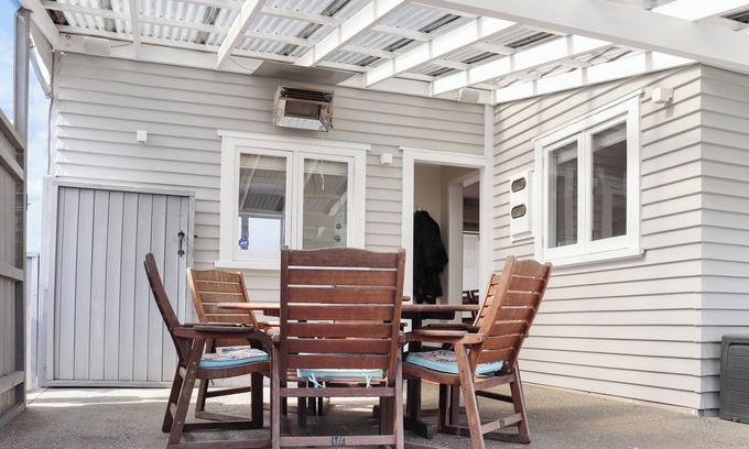 Panmure Villa | Peaceful Panmure l Cosy 3 Bed Home l Family Loved