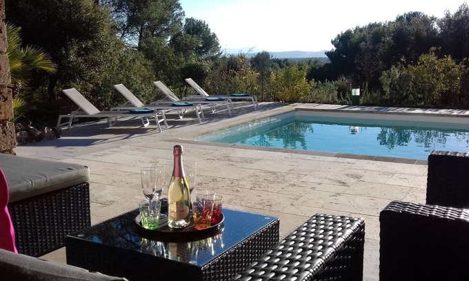 Flayosc Villa | tranquila villa con servicios de calidad a las puertas del Haut-Var - Flayosc