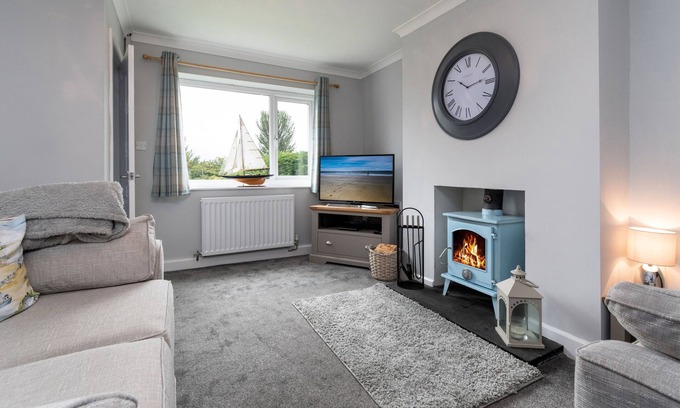 Llanddulas Cabaña | Pebbles Reach - Dos Habitaciones Casa Rural, Capacidad 4