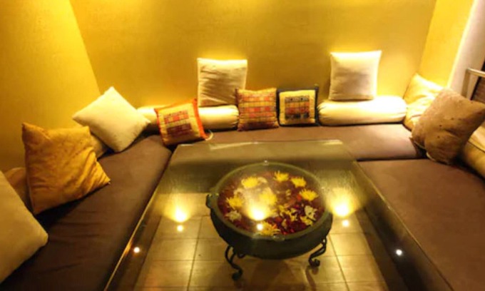 Sakinaka Hotel | Peninsula Grand Hotel