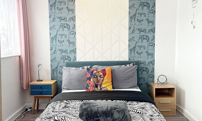 Havering Park Apartamento | Penn Gardens - Flat 2