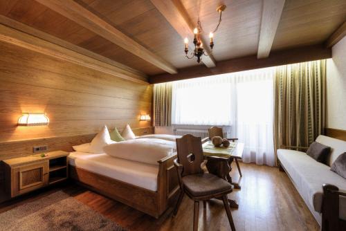 Landeck Hotel | Pension Garni Gemse