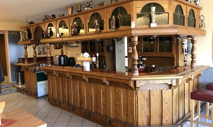 Schwalbach Casa | Pension & Gaststätte Handelshof