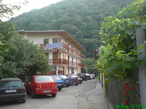 Baile Herculane Casa | Pension President