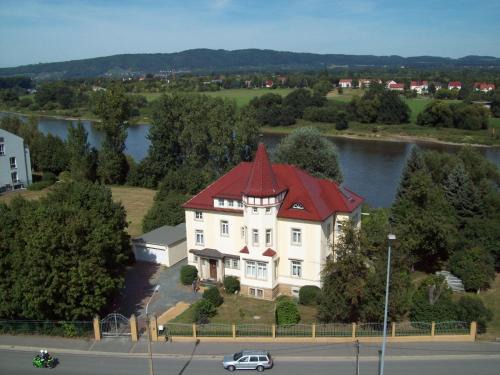 Heidenau Hotel | Pension Villa Else
