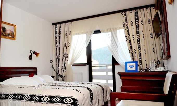 Gura Humorului Casa | Pensiunea Casa Doamnei Voronet