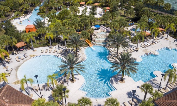 Loughman Villa | Perennial Paradise At Solterra Resort 6 Bedroom Condo