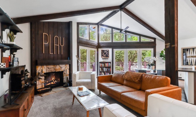 Fontana Casa | Perfecto retiro familiar equipado con carrito de golf y acceso a las comodidades de Abbey Springs - Summerset