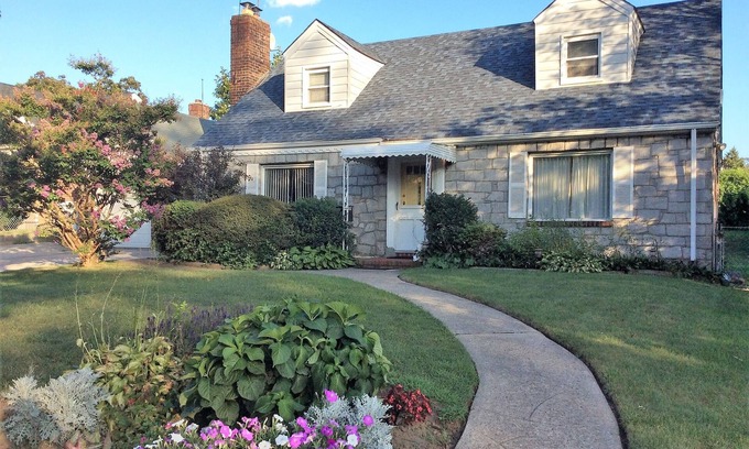 Holliswood Casa | Perfecto para una escapada de fin de semana en la ciudad de Nueva York en una casa acogedora y confortable