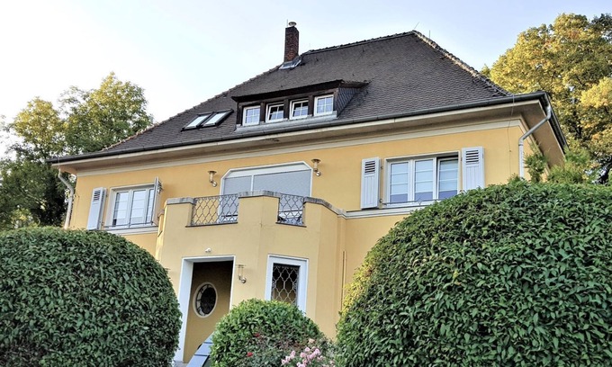 Schkeuditz Apartamento | Perfecto para visitantes de ferias y para los curiosos Leipzig