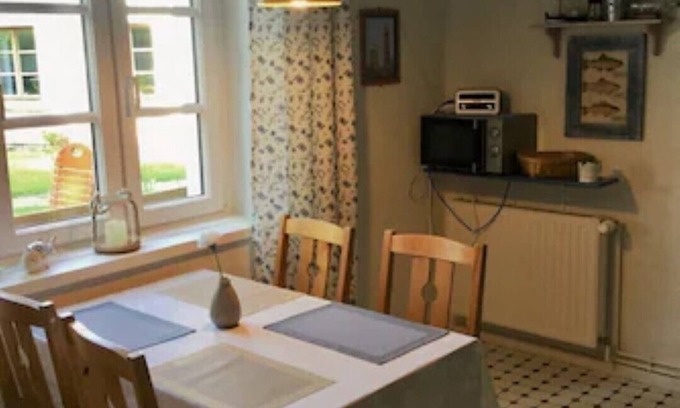 Lieschow Apartamento | Perfect for two! Small apartment in a green oasis, Halbecks-Hof