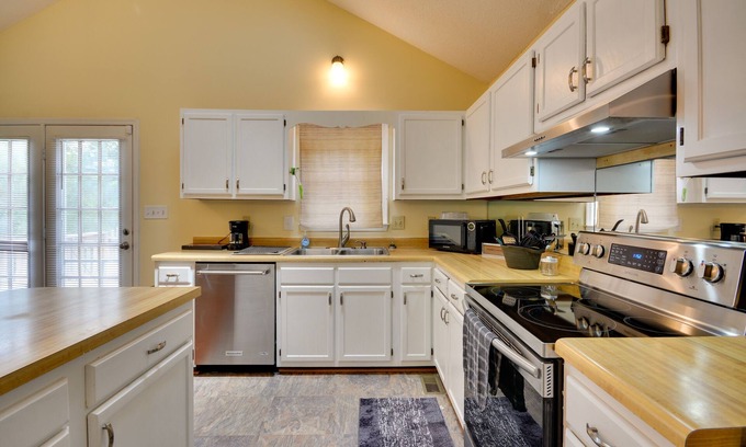 Greensboro Casa | Pet-Friendly Charming Cozy Greensboro Gem 3 Bedroom Home by RedAwning