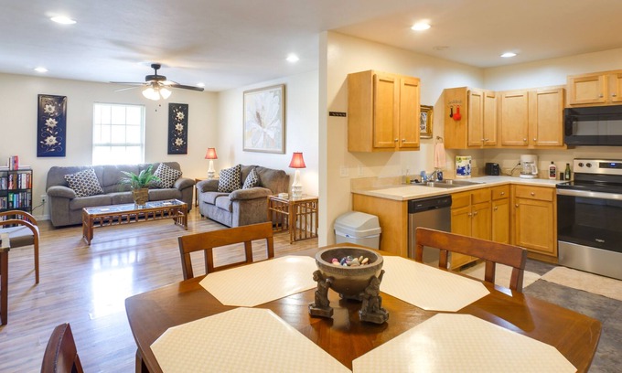 Brookline Station Casa | Pet-Friendly Republic Vacation Rental w/ Deck!