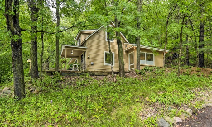 St Croix Falls Casa | Pet-Friendly St Croix Falls Remote Retreat!