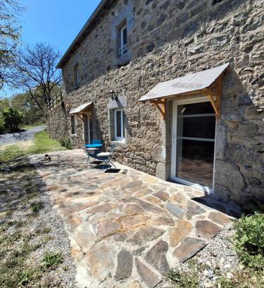 Saint-Felix-de-Lunel Casa | Petit gîte de Carboniès
