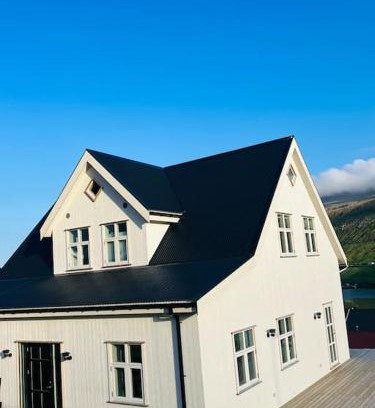 Vagur Villa | Petursborg luxury in Vágur