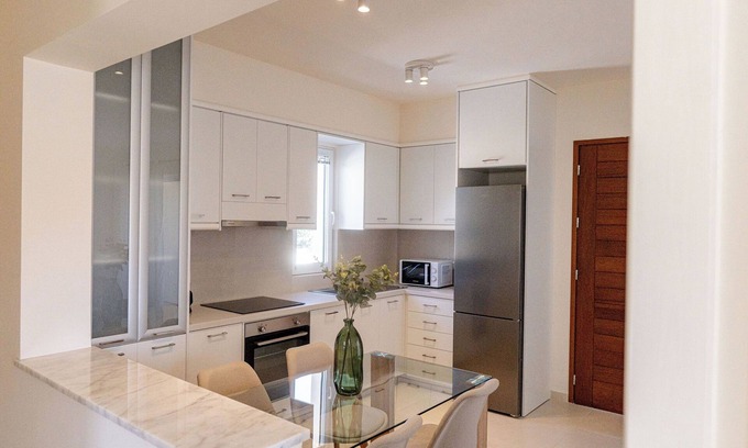 Maleme Apartamento | Phaedrus Living: Seaside Thalassa Cretan 101