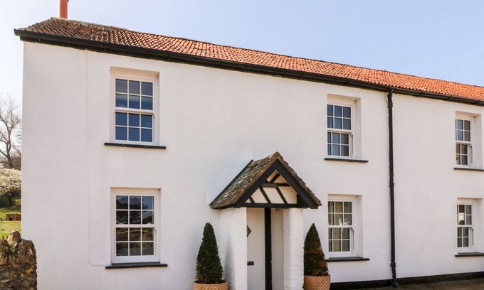 Watermouth Cabaña | Faisán Cottage, BERRYNARBOR