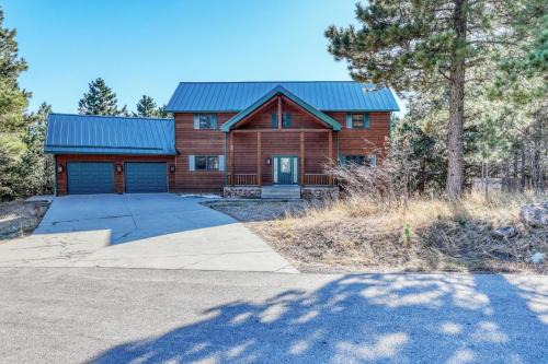 Sturgis Casa | Pine Hollow Lodge - Beautiful