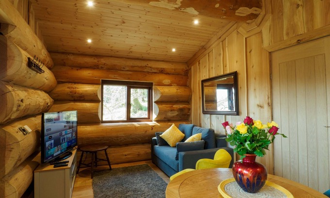 Lochgilphead Cabina | Pine Marten - Spectacular Log Cabin in Argyll
