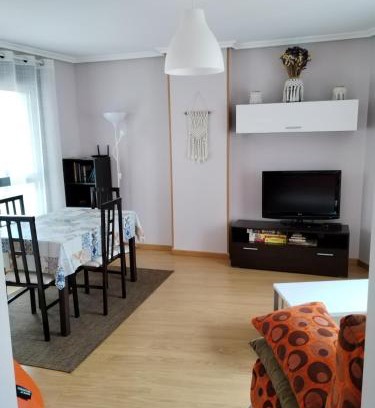 Allariz Apartamento | Piso Lomberte