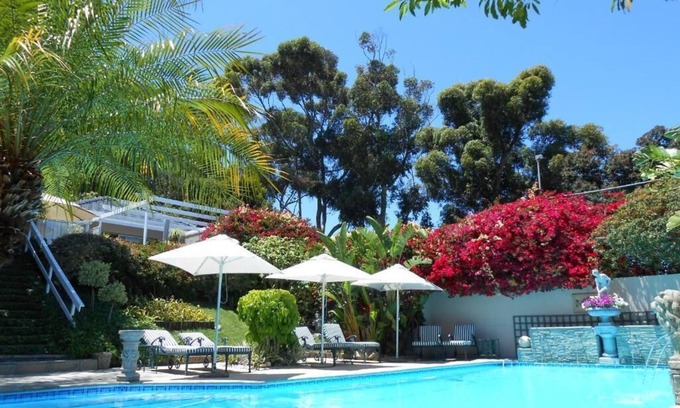 Somerset West Apartamento | Platinum Suite With Private Terrace! For 2 Guests - Roosboom Luxury Apartment