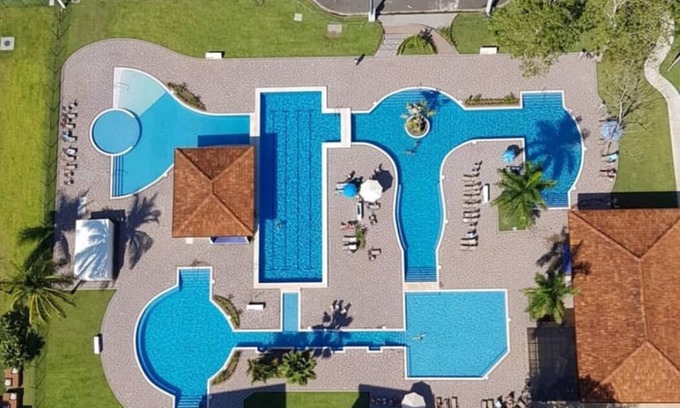 Esterillos Este Casa | Playa Bejuco casa de 3 recámaras en condominio frente al mar