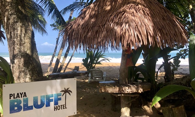 Bocas del Toro Cabina | Playa Bluff Hotel