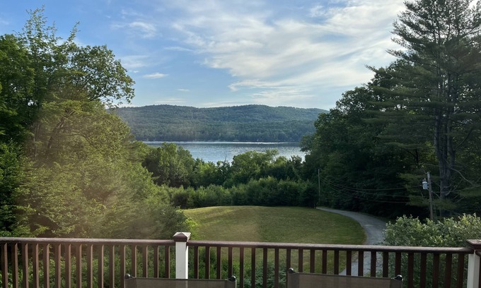 Elkins Casa | Pleasant Lake Escape: 3BR Home with Panoramic Views