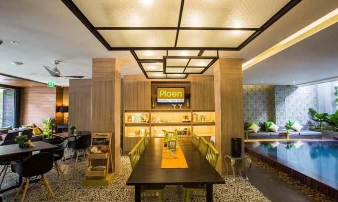 Chaweng City Center Hotel | Ploen Chaweng by Tolani