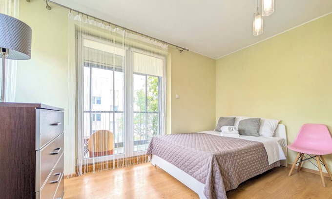 Stare Miasto Apartamento | Pochyła Green Haven Apartment