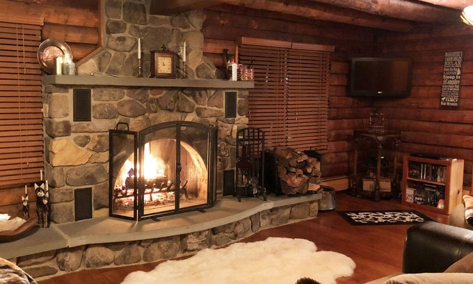 Tafton Cabina | Retiro Pocono Log Cabin!