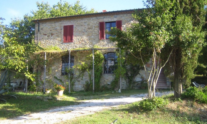 Sassetta Otro | Podere San Giuseppe - la Pergola. open-space flat for 2-4 P. Dogs welcome