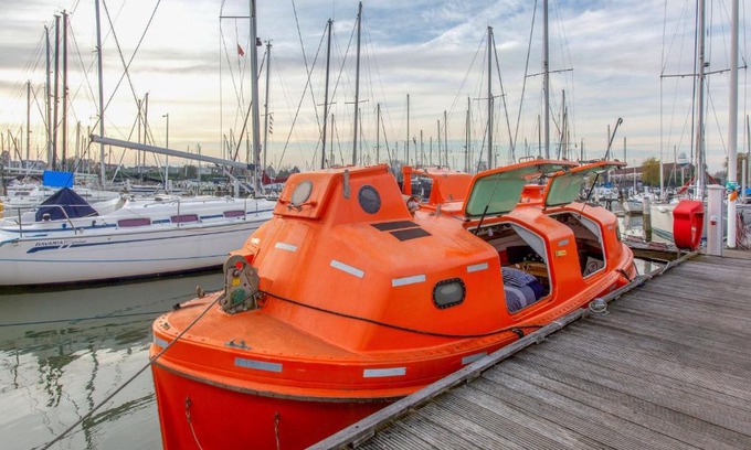 Monnickendam Alquiler De Eote | PolarStern - unique boatstay!
