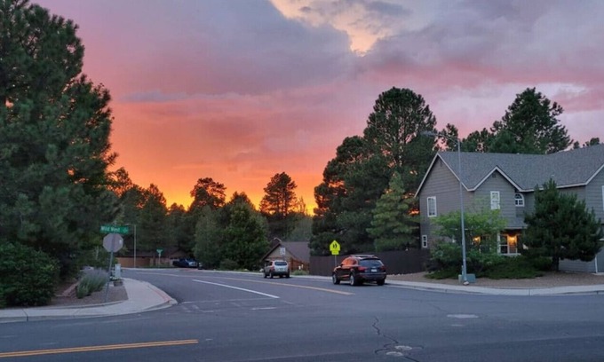 Ponderosa Trails Casa | Ponderosa Retreat Near Trails + Park! Game Area!