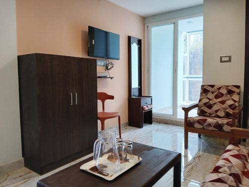 Kodaikanal Hotel | Ponmurugan Residency