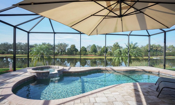 Braden River Villa | Pool Villa, 3BR/3BA, private heated pool, Golf Community, Pet friendly