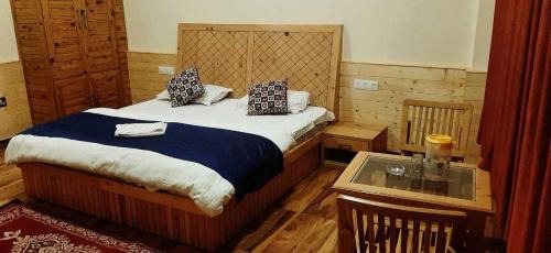 Manali Hotel | POP The View Point Cottage Eagle Eye