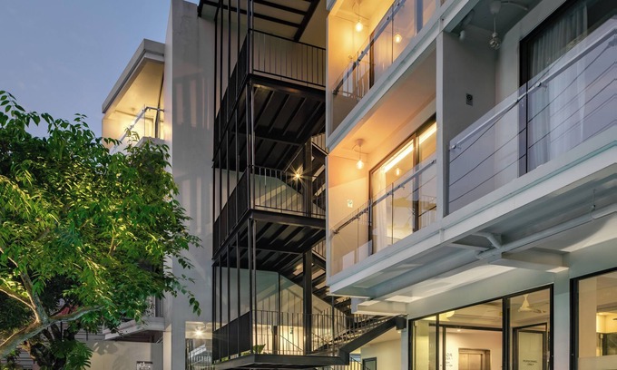 Old City Hotel | POR Thapae Gate