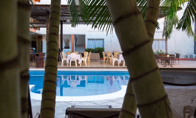 Lázaro Cárdenas Hotel | Porto Hotel