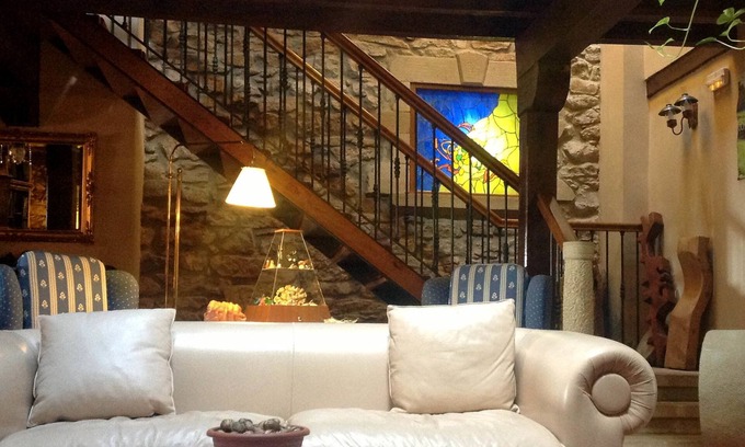 Valoria Casa | Posada Rural El Trenti de Corona