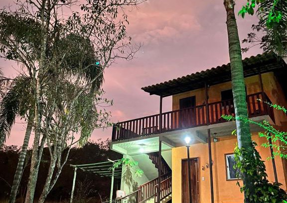 Santana dos Montes Hotel | Pousada Chalés dos Montes
