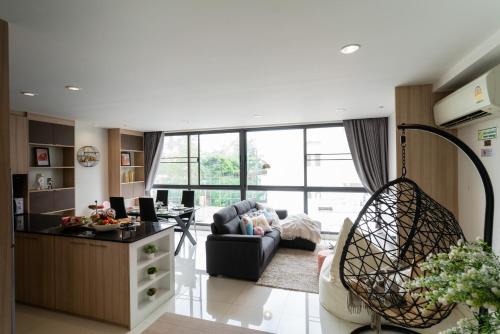 Sukhumvit Casa | Prairie Villa